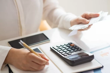 Tổng hợp hành vi sử dụng hóa đơn không hợp pháp và sử dụng không hợp pháp hóa đơn